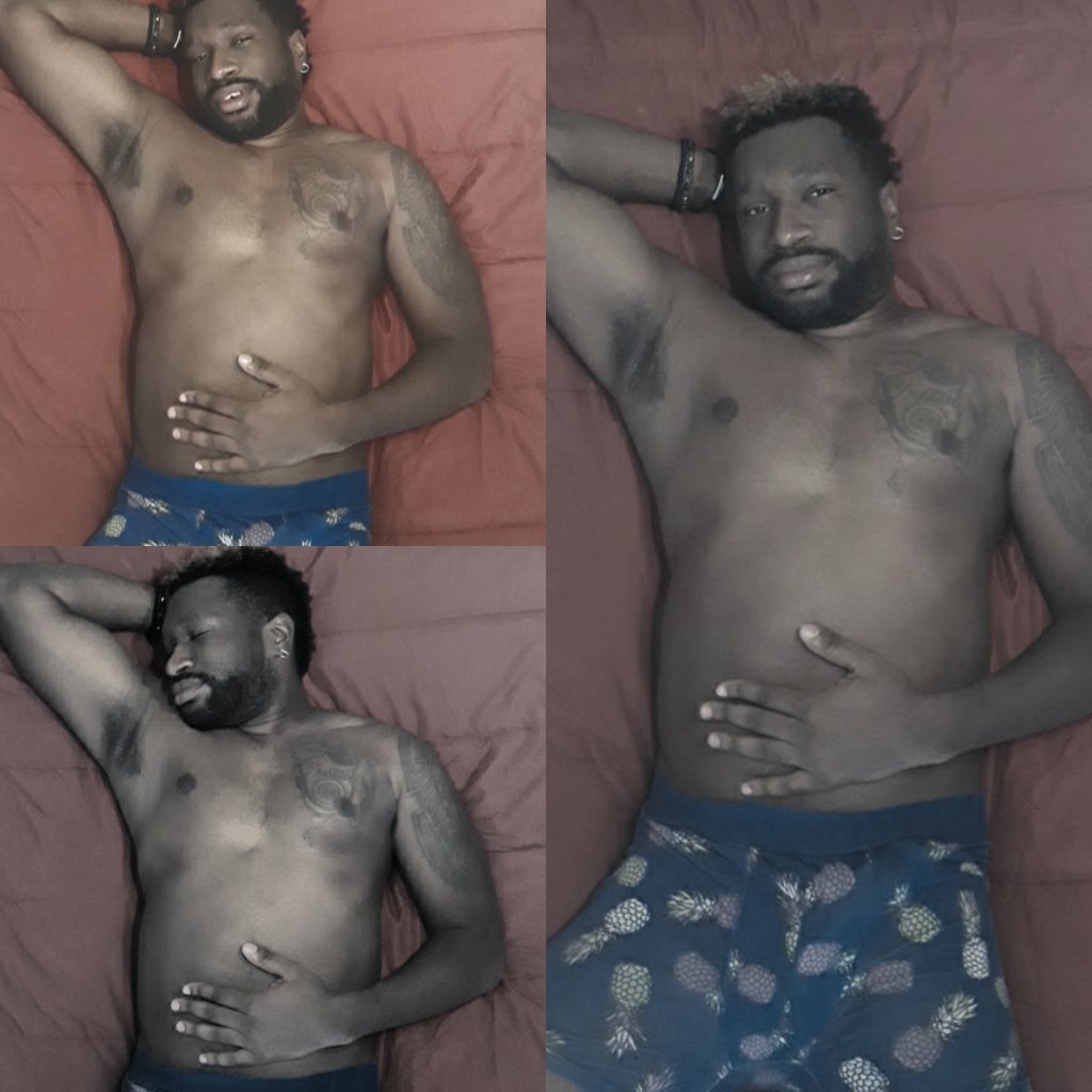 DukeDavis83's tweet photo. Happy #Friday #Pineapples #tattoos #beardgang https://t.co/gYfxIctfWL