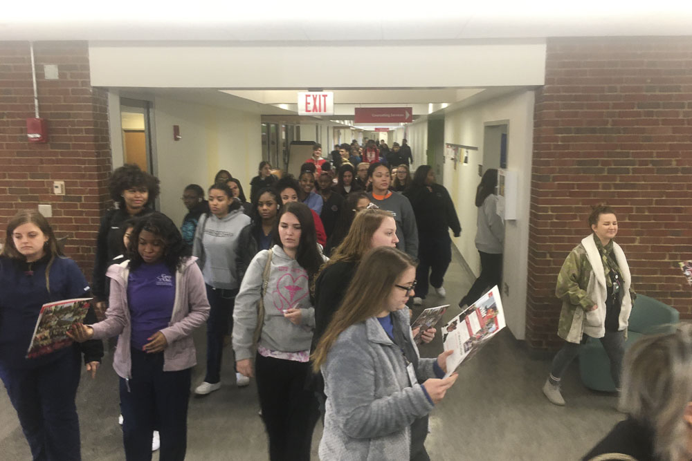UCBlueAsh's tweet photo. Welcome to #UCBA to all the Career Center students visiting campus today from #GreatOaks, #DiamondOaks, #ScarletOaks, #Colerain, #Ponitz, & #ButlerTech. We’re thrilled to have you here for an Allied Health Career visit. https://t.co/3b7JLh7GmU