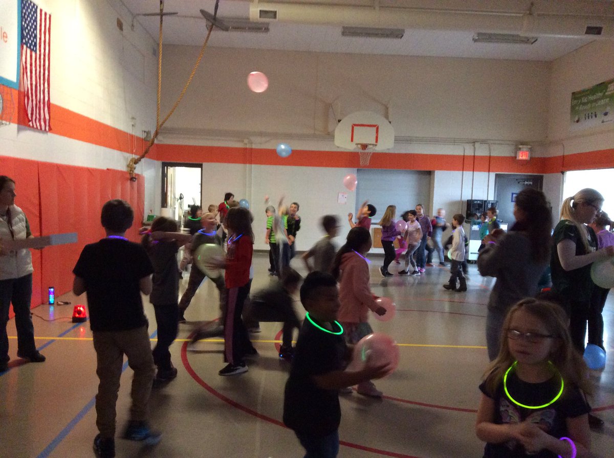 downsvilleES's tweet photo. Celebrating our achievement on STAR with a Glow Party! @downsvilleES #downsvilletigers https://t.co/aXEP8LIJRQ