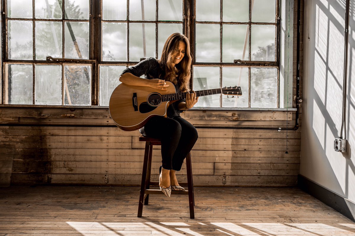 angelaplaysgtr's tweet photo. A few months ago, I was invited by the wonderful folks @MartinGuitar to check out the SC-13E. It has been an incredible honor to be a part of the launch of this new #guitar. If you’re at the @NAMMShow swing by the booth and check this guitar out for yourself!#martinpride #sc13e https://t.co/KTZG3I37Jt