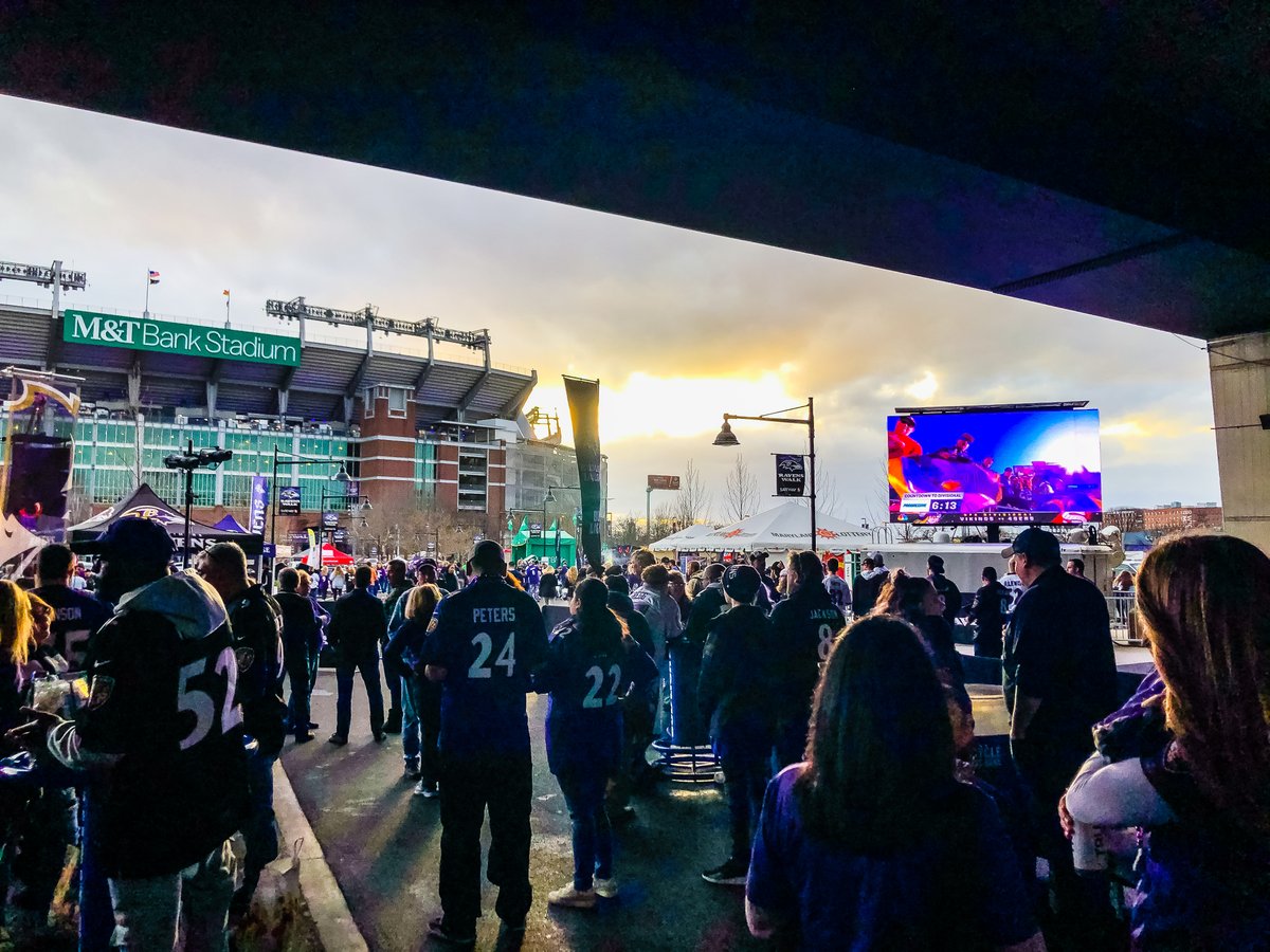 cprmms's tweet photo. Congratulations to the @Ravens. You've provided the best fan experience! With a fanbase like @BMOREAroundTown hosting watch parties, its a win, win for the team and city!
#cprevents #cprled #cprjumbotron #Ravens #RavensWalk #StadiumSquare #PurpleTailgate https://t.co/XHm8mL8qii