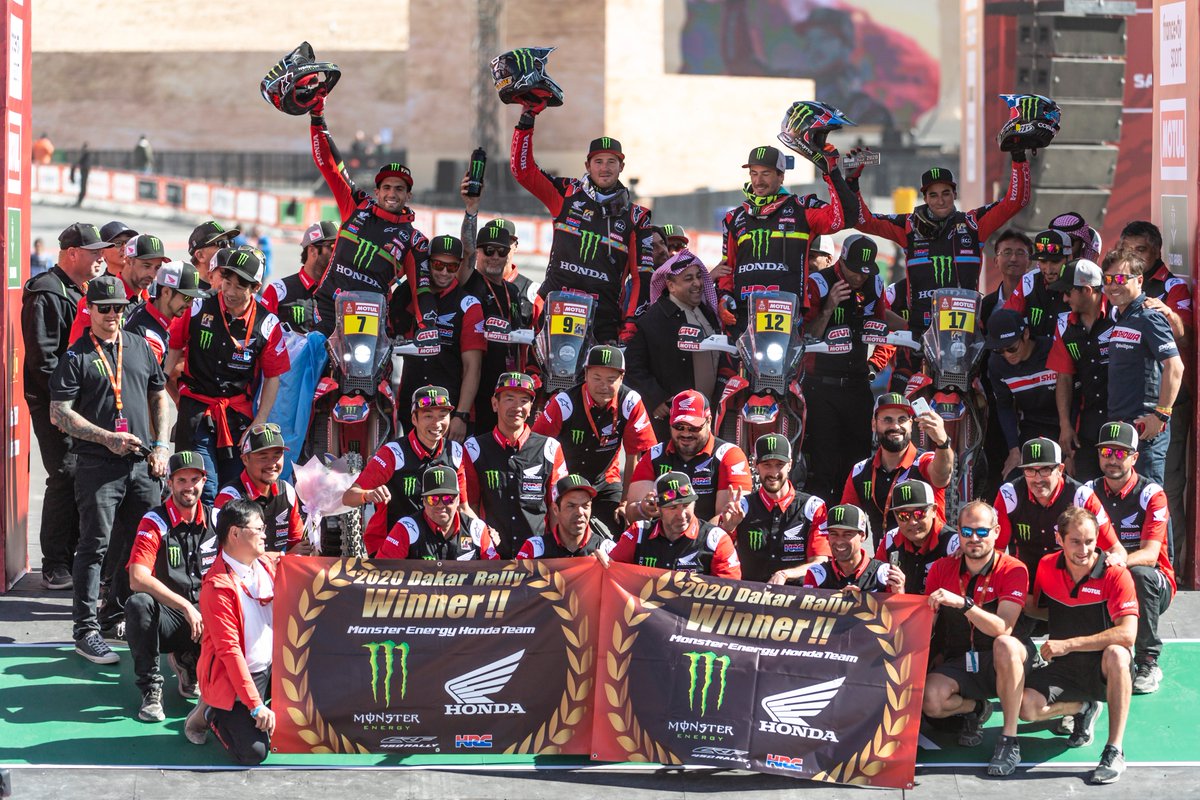 Historic victory for @rickyB357 and Honda at the @dakar 2020🏆🏅 📸📝⤵ rally.hondaracingcorporation.com/report/stage-1… #Dakar2020