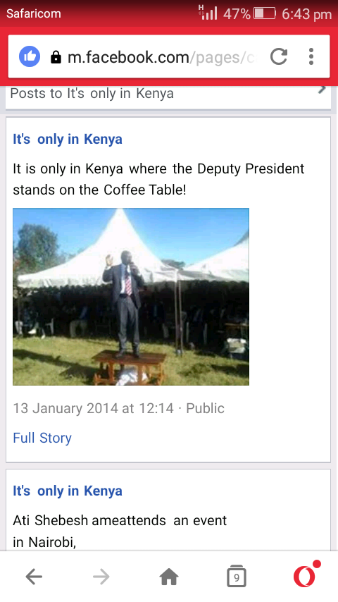 PetroMnyika's tweet image. It&apos;s only in Kenya where the deputy president stands on a coffee table. Wadau mnakumbuka hii😂😂😂
#BabuOwino
#Mwiki