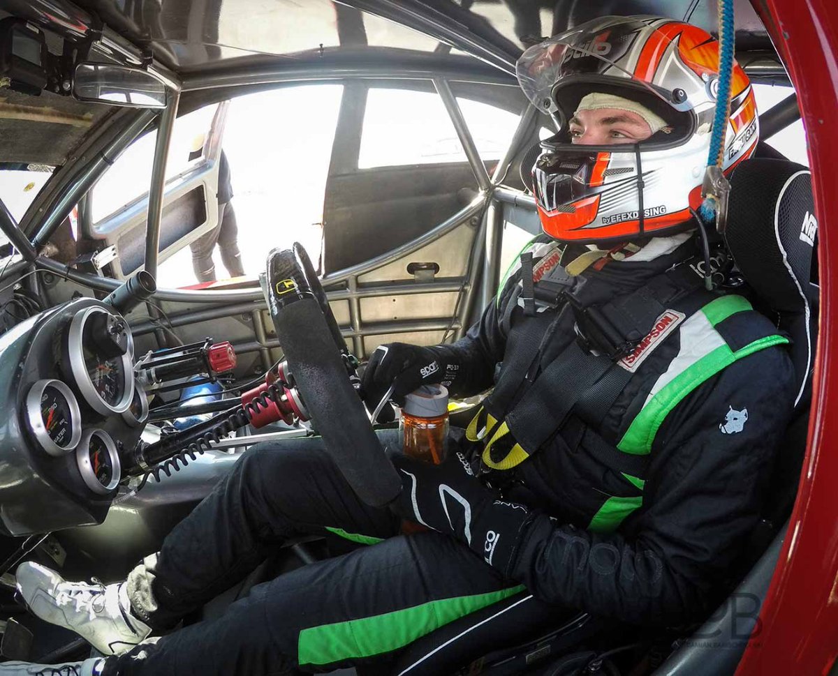 equipoOCTANOS's tweet photo. Bienvenido 📣 Confirmamos al primer piloto del Octanos &amp; Castellano Power Team en #TCPM.
@FacuSantos13 manejará una de las #Dodge en la categoría inicial de la @actcargentina.
Gracias familia Santos @Guille_Santos_ por renovar la confianza con nosotros. https://t.co/Bc28Hd2Q8f