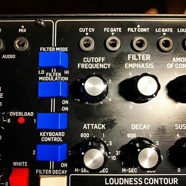 aaronazz's tweet image. Don’t ya just hate it when your cutoff is faulty.  More investigation is required.  Back to the Minilogue for tonight.  #behringermodeldfrustrations #behringermodeld #behringer #modeld ift.tt/30CHvGY