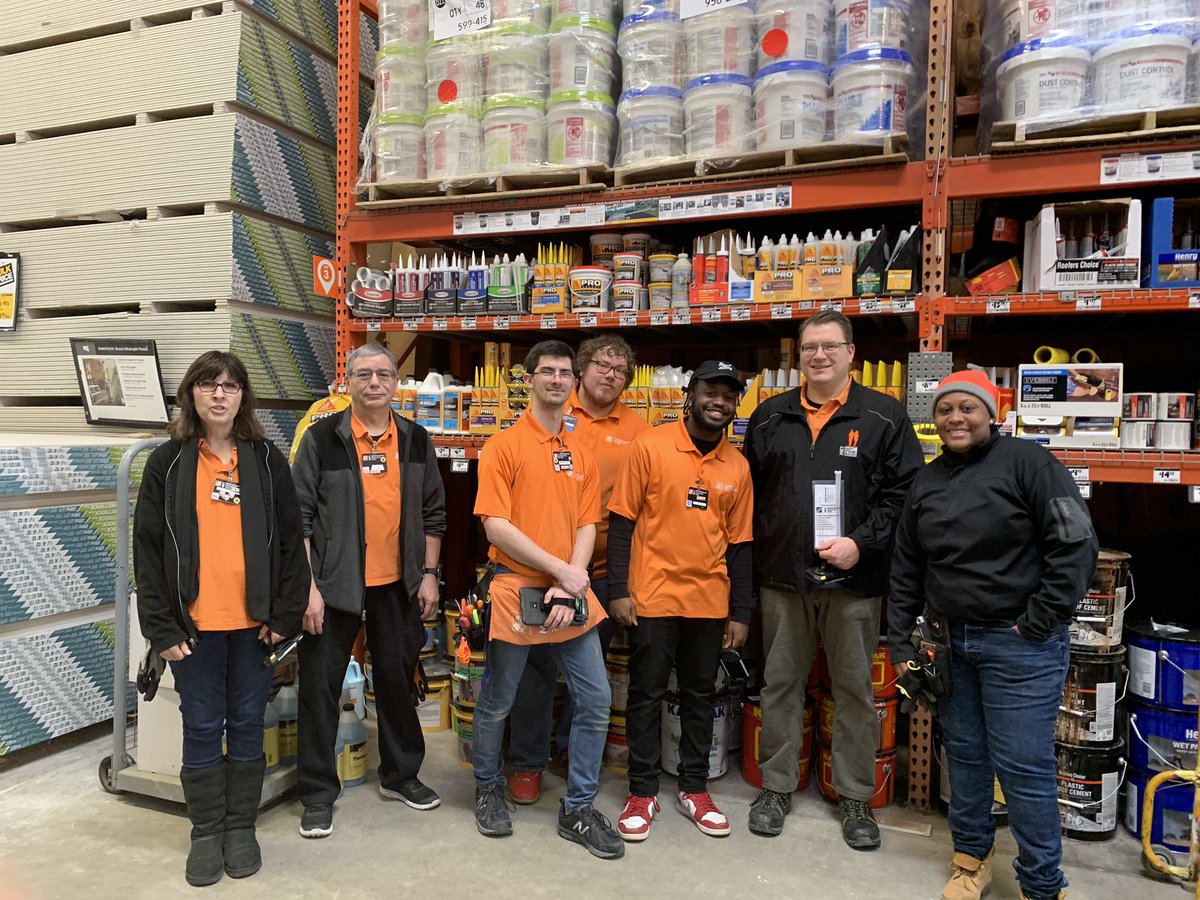 ChynnaProH's tweet photo. Another great day with MET!!!@Sika_USA is at THD 6207 Manchester CT.  We’re ready for the season to start off right with bay integrity and shelf availability @Monica_Lindsey1 https://t.co/84JOoc1qXp