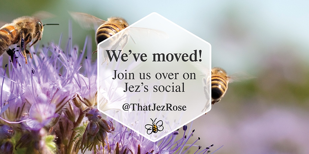 BeesforBusiness's tweet photo. HappBee Friday! 🐝
We are in the process of #moving over to @ThatJezRose! Make sure you head there and "Like" the page to ensure you don't miss out on any updates!
#Bee #NativeHoneyBee #HoneyBee #Beekeeper #Beekeeping #WeAreMoving #Peterborough #Langtoft https://t.co/XsApu8GgxB