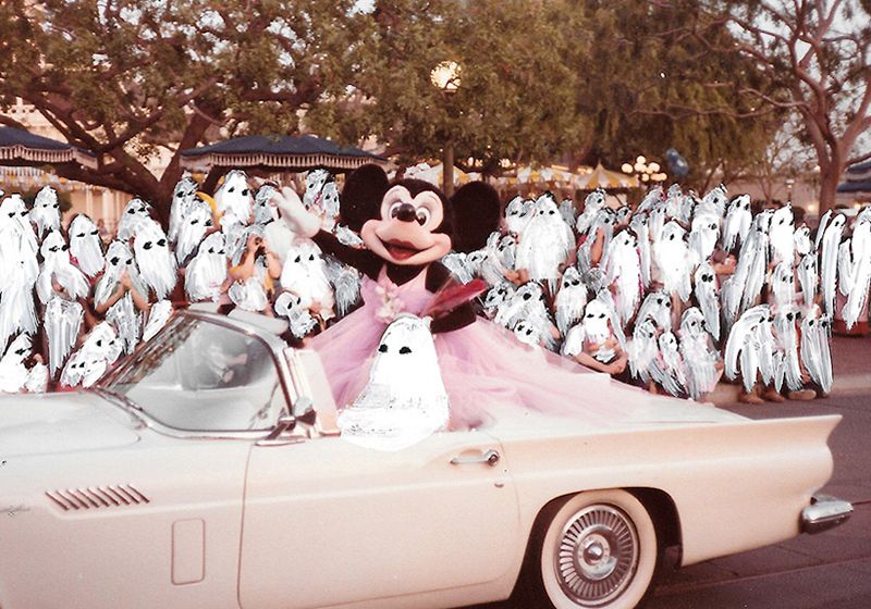 "Riquiños" no, lo siguiente... 😋
Los fantasmas riquiños de Angela Deane 
cocteldemente.com/ghost-photogra…