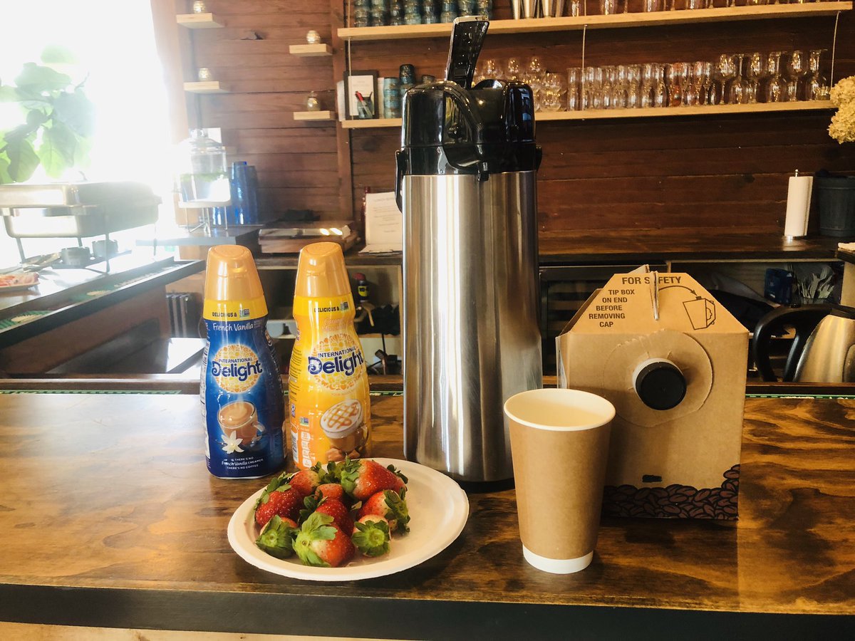 MKHamptons's tweet photo. Great meeting at the Spur! Check out Target Circle on the Target App for great deals on products to #poweryourroutineatTarget https://t.co/etUgP4hY2z