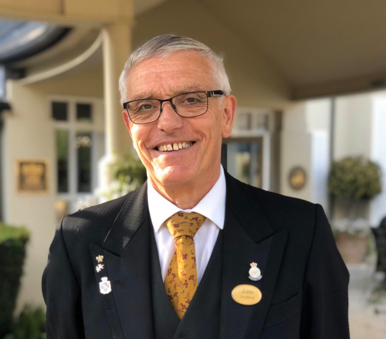 VineyardNewbury's tweet photo. #FlashbackFriday 

Remember when our lovely concierge, John Stratford won the Boutique Hotelier's Customer Service Star award AND was later named our Employee of the Year?

Thanks for all that you do, John! https://t.co/OlA0sWIGOf