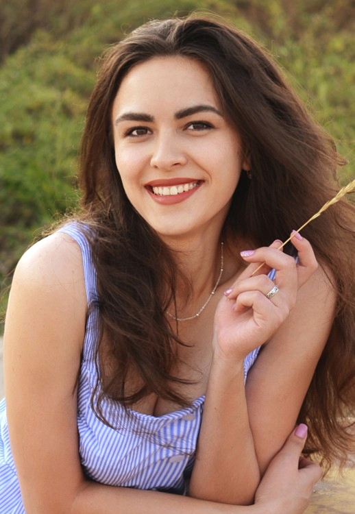 LovingYulya's tweet photo. I would be happy to share my interests with you  
I’m fond of animals, especially horses. I consider horses to be very noble and graceful animals. I always dreamt of learning to... ...
♥ Send her Message > https://t.co/Uzi7f4lAjE < ♥ https://t.co/wRHmH8cTb2