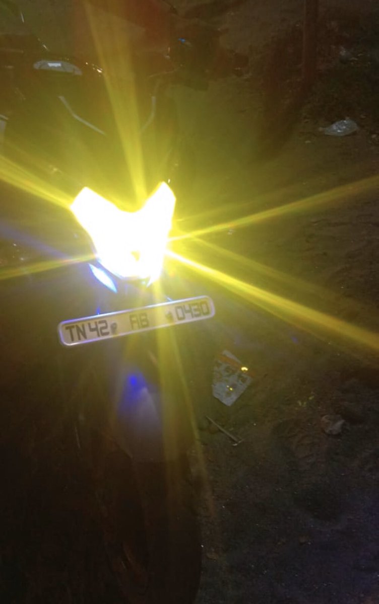 policecbecity's tweet photo. At night time CCP Traffic is booking cases for use of un-authorised head lights. They cause great difficulty to other drivers and are safety hazard. https://t.co/OMv1NcosBq