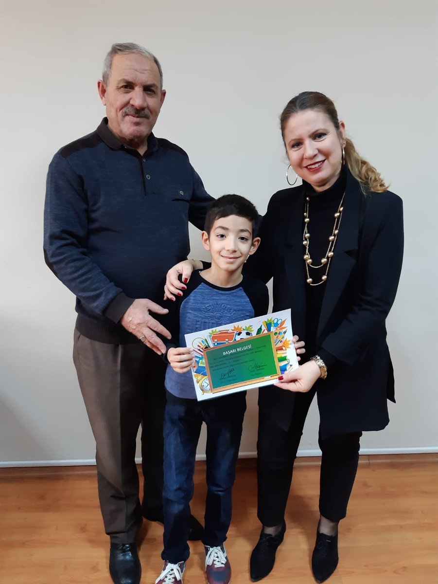 maltepeatatrki1's tweet photo. **Zeka Oyunlarinda;
4-E Yiğit Berk Öztürk  1.
3-A Hilal Topal 2.
3-E Fatma Zehra Yücel 3. olmustur.**
**4. Sınıflar mangala turnuvasında;
4-E yiğit berk öztürk  1.
4-B melisnaz akgün  2.
4-E nisa yağmur tapan 3.
4-A taha kömürcü 4. olmustur.**
@maltepemem34 @huseyinaydogdu58 https://t.co/bsnbxY7uwp