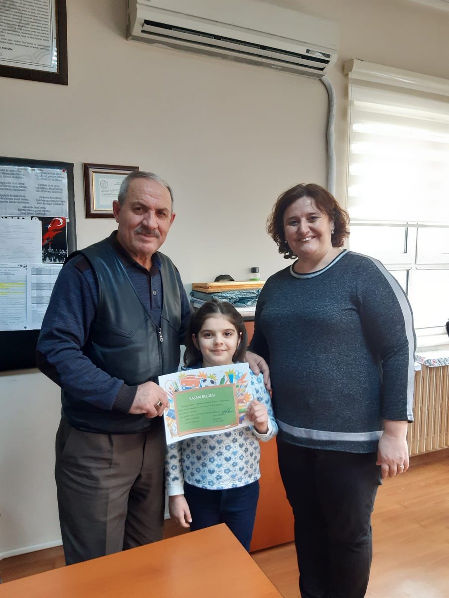 maltepeatatrki1's tweet photo. **Zeka Oyunlarinda;
4-E Yiğit Berk Öztürk  1.
3-A Hilal Topal 2.
3-E Fatma Zehra Yücel 3. olmustur.**
**4. Sınıflar mangala turnuvasında;
4-E yiğit berk öztürk  1.
4-B melisnaz akgün  2.
4-E nisa yağmur tapan 3.
4-A taha kömürcü 4. olmustur.**
@maltepemem34 @huseyinaydogdu58 https://t.co/bsnbxY7uwp