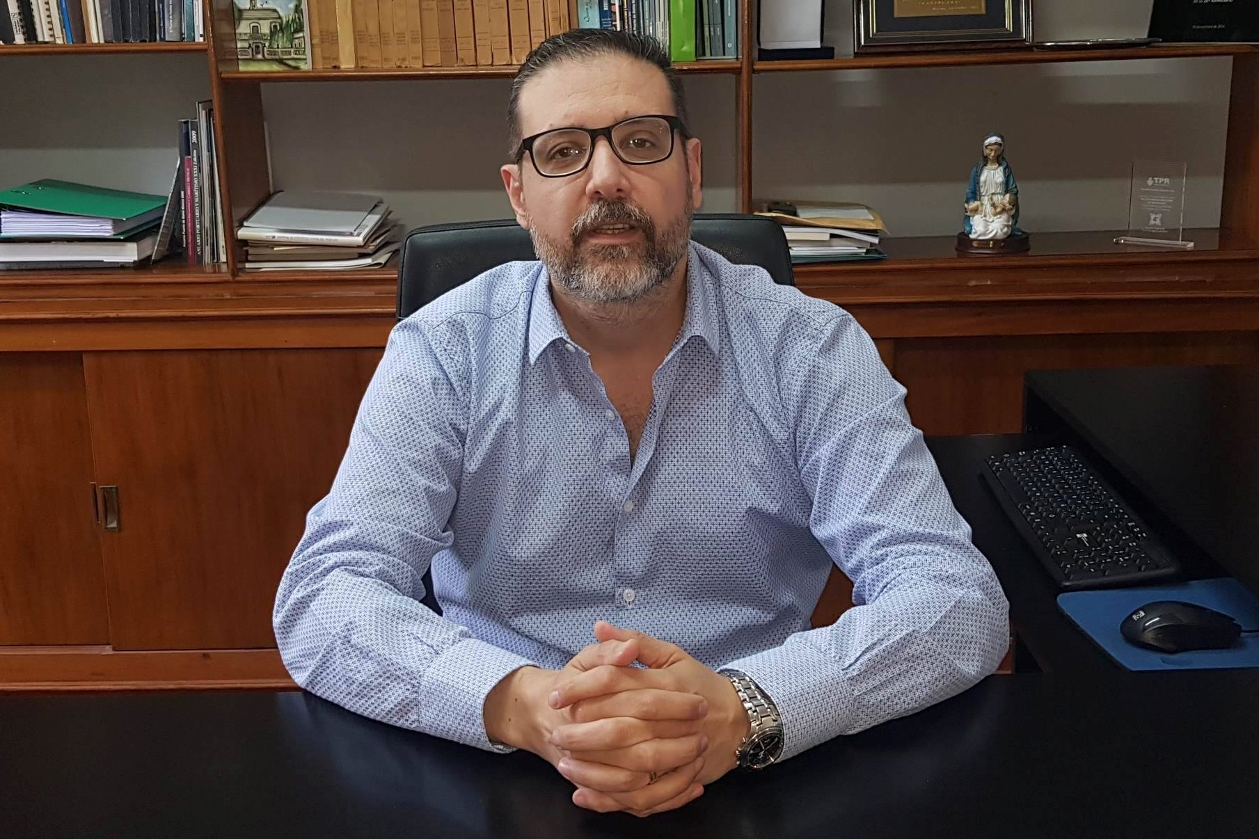 ENAPRO on Twitter: "El Dr. Guillermo Miguel asumió como presidente del Ente Administrador Puerto Rosario https://t.co/SyJNXy56Fn https://t.co/ZC7XQqiNYR" / Twitter