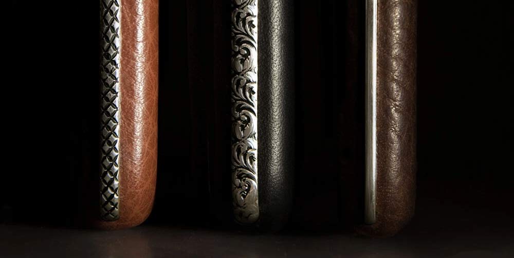 There's still time to take advantage of the sale, get 25% off these beauties.... but hurry, the sale ends tonight (January 17th, 2019) at midnight! the offer is valid only for Silver Custom Cases...

vajacases.com/blogs/leather-…

#iphone
#iphonecase 
#leathergoods
#iphonegifts