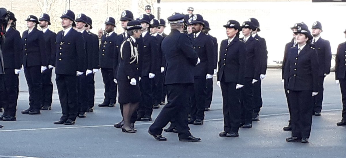 TrainingMPS's tweet photo. The Commissioner reviewing our proud officers. Well done to you all. https://t.co/iZ8bzWSbXU