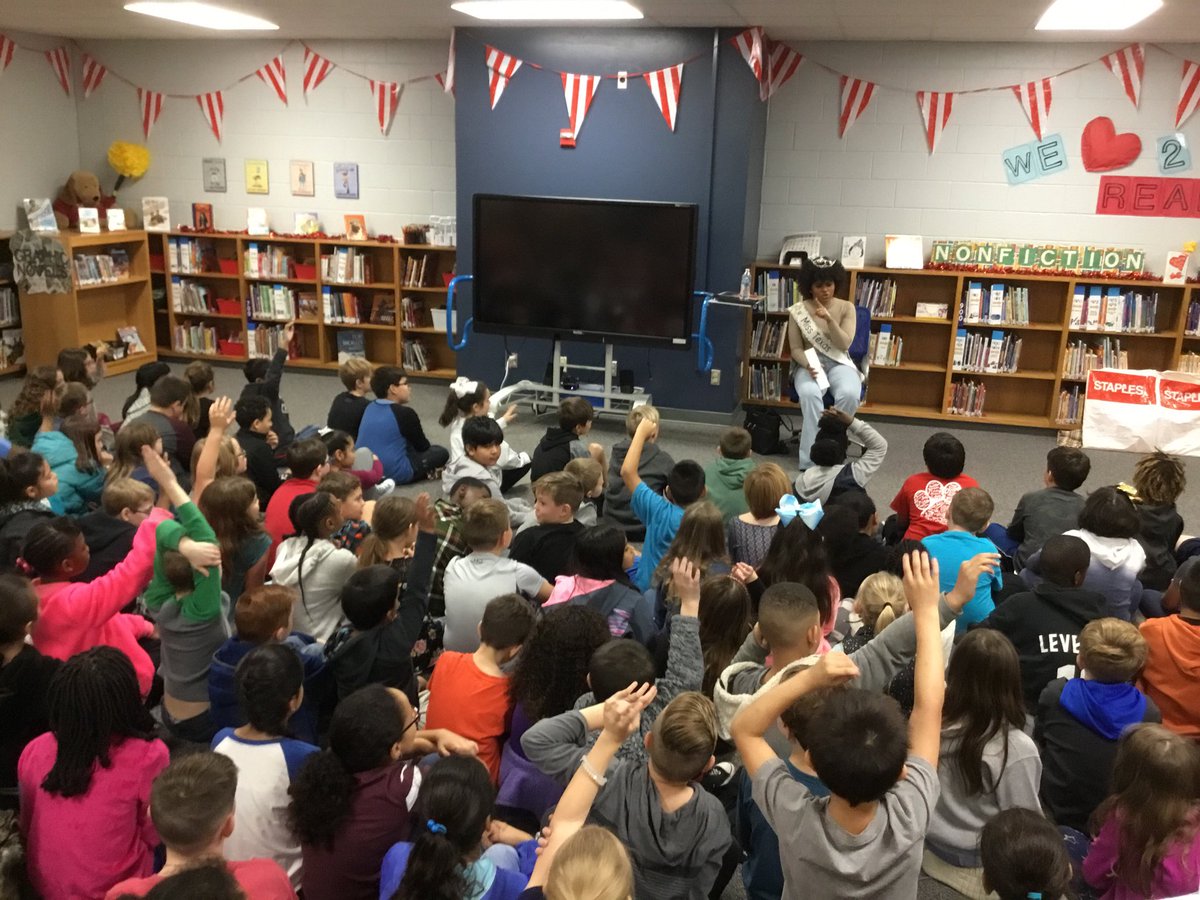 HewLibrary's tweet photo. Miss Texas, Chandler Foreman, @HewLibrary giving our 3rd &amp; 4th graders words of inspiration to be their best! #Hewitt&amp;beyond https://t.co/zLSZHJhtcG
