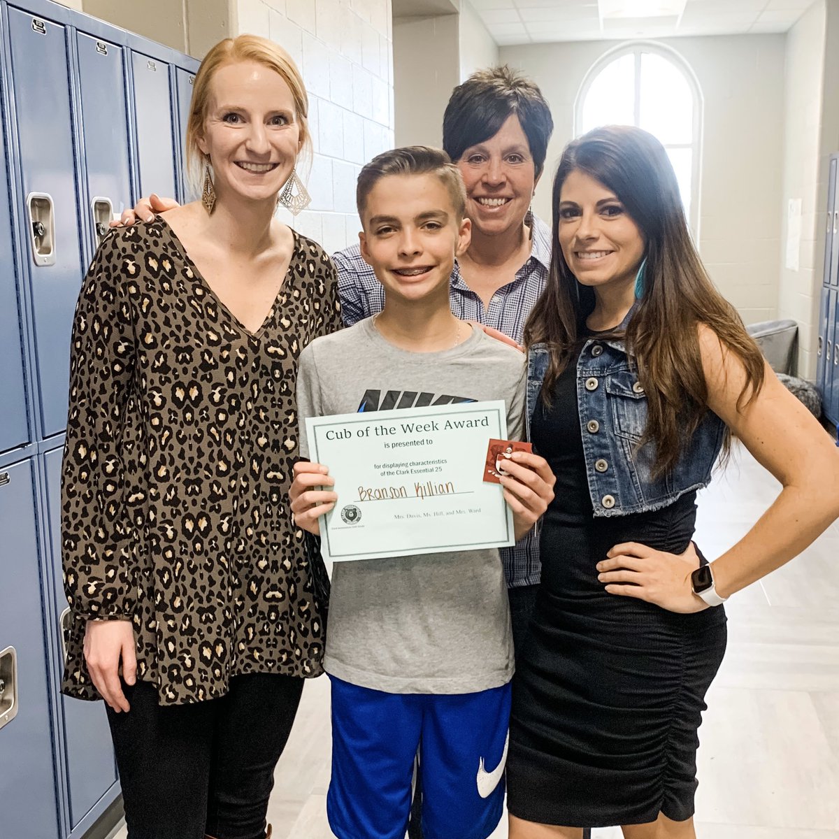 MrsLedaDavis's tweet photo. Cub of the week! Super PROUD of how hard this young man has been working! Keep it up! #clarkconnects @ClarkCISD @leah_hill18 @WendiWa63065157 https://t.co/D4n2VgPRFx
