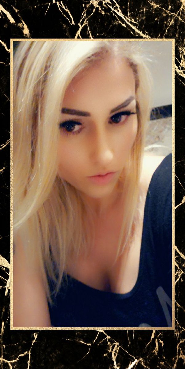 GoddessCrysta19's tweet photo. Are you missing me yet? I know I've been away living my fabulous life while you are just sitting there scrolling through twitter. Ho ahead since your doing that already start spoiling me because I deserve it! https://t.co/XekyvYIDdI