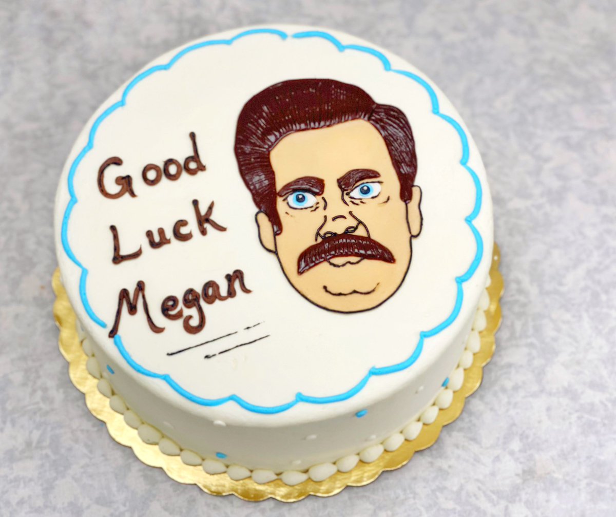 QueenofCakesMN's tweet photo. “Give me all the bacon and eggs you have”
•
•
•
•
•
#queenofcakes #queenofcakesdidmycookies #queenofcakesdidmycake #cakelove #buttercreamart #mycakeobsession #birthdaycakes #weddingcakes #ronswanson #goodluckcakes #ronswansoncake https://t.co/duiwp14HBr