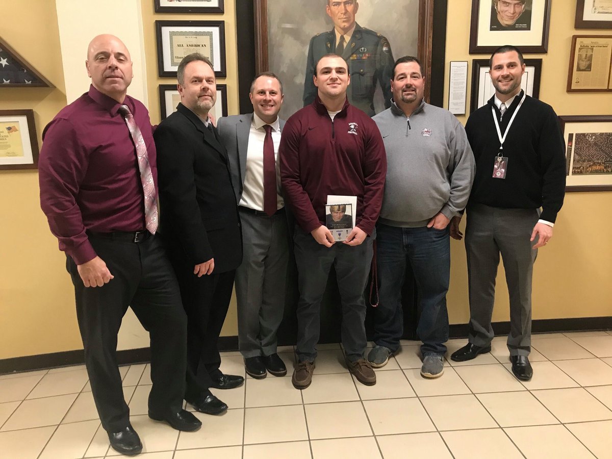 Aquinas Football tweet media