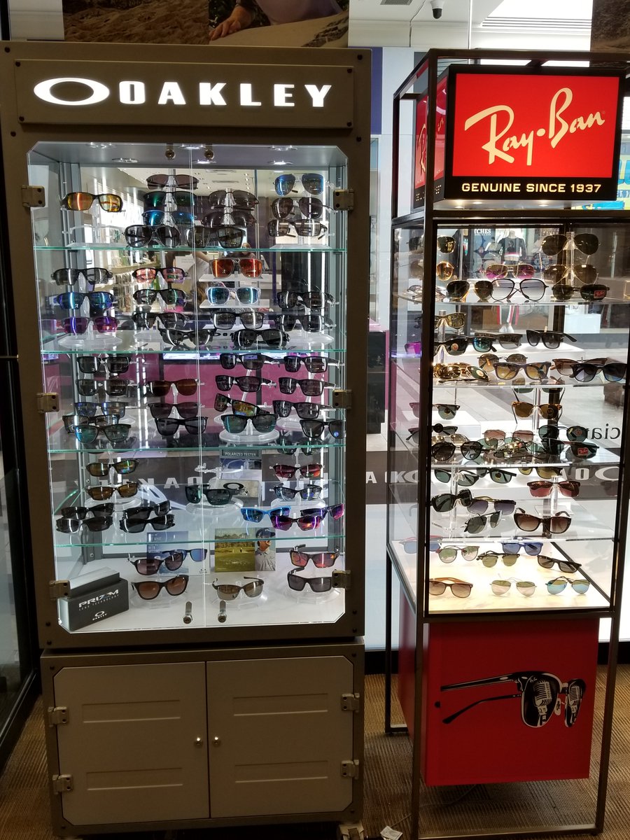 TowneOpticalptb's tweet photo. Many don't understand that now is just as important to wear sunglasses as is summer. Towne Optical provides Oakley and Ray Ban sunglasses with genuine prescription lenses. Drop in and see what we can provide for your prescription https://t.co/T2iRAVIZyh