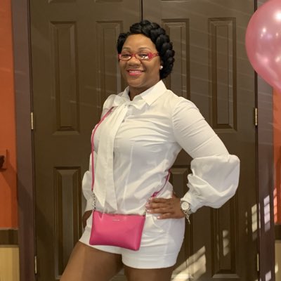 2PRETY's tweet image. #NewProfilePic