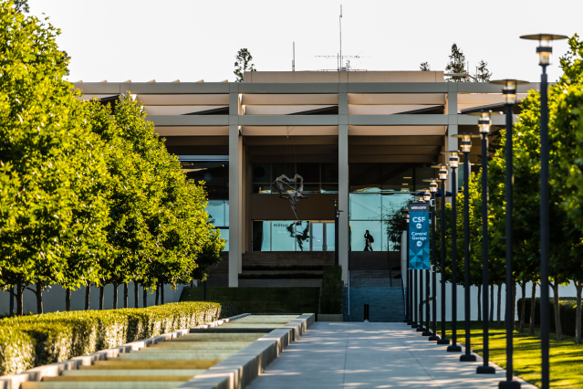 dawnpbingham's tweet photo. VMware named a top 20 tech company for remote jobs in 2020! https://t.co/KGV4uxyii8 https://t.co/UDXnbC24aB