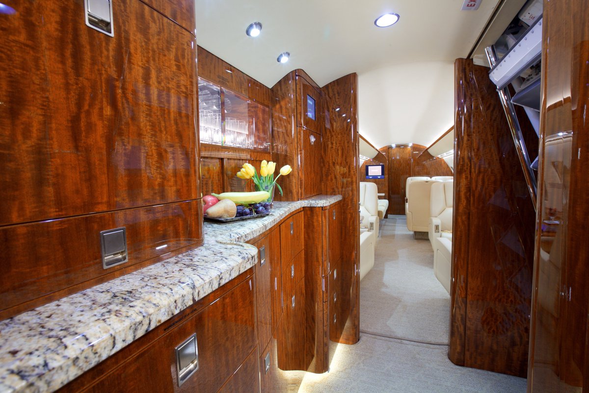 AvproJets's tweet image. New To Market!

Challenger 605 | SN: 5860

#Avpro #Avprojets #bombardierjets #businessjets #corporatejets #bizjet #bizavworks #bizav #NBAA #IADA