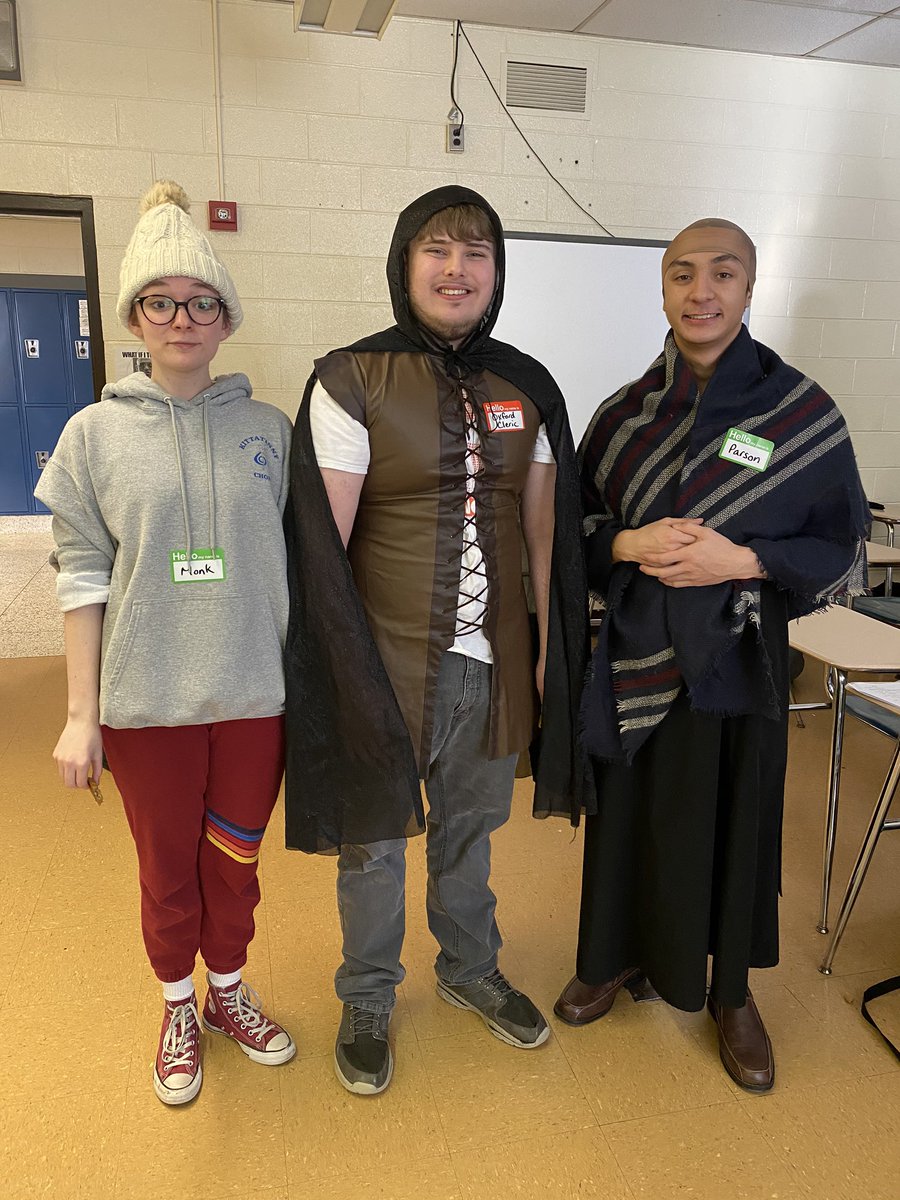 sullmary's tweet photo. Welcome to the Tabard Inn! Pilgrims meet and greet before embarking on the journey to the shrine of St. Thomas Becket. #ThisisKRHS #Englishlit @KRHSBosworth @KRHSCOUGARPRIDE https://t.co/YHsCARdoDO