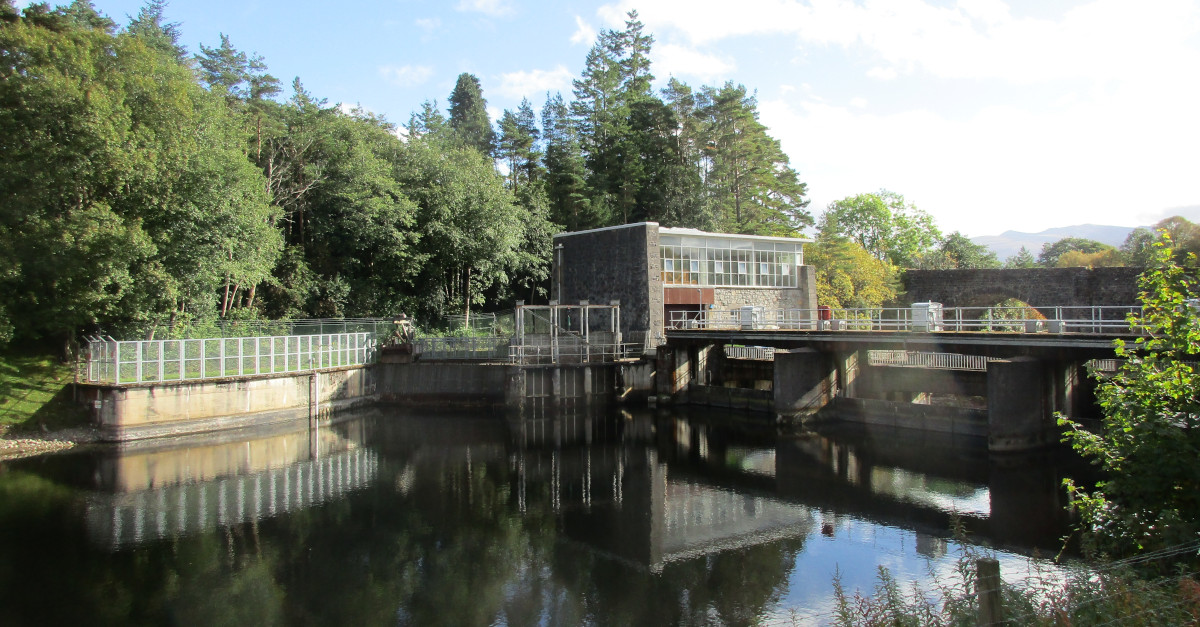 Voith_Hydro's tweet photo. The small, scottish hydroelectric power station in Mucomir, displayed on our #HydroPictureOfTheWeek was modernized by #Voith. Now the plant meets the strictest, #environmental standards. Learn more about modernization: https://t.co/XRALpSgIc8 https://t.co/EPP9RDkGqH