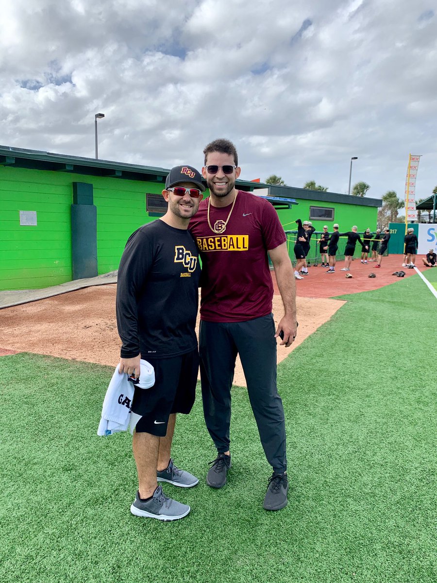 BCUDiamondCats's tweet photo. Always great to see the @BCUDiamondCats alumni at The Jack! Here is RHP Rayan Gonzalez with Head Coach @jdherns30! Rayan getting his work in today before he reports to Spring Training with @Rockies #WildcatAlum https://t.co/mVPA8ohfXu
