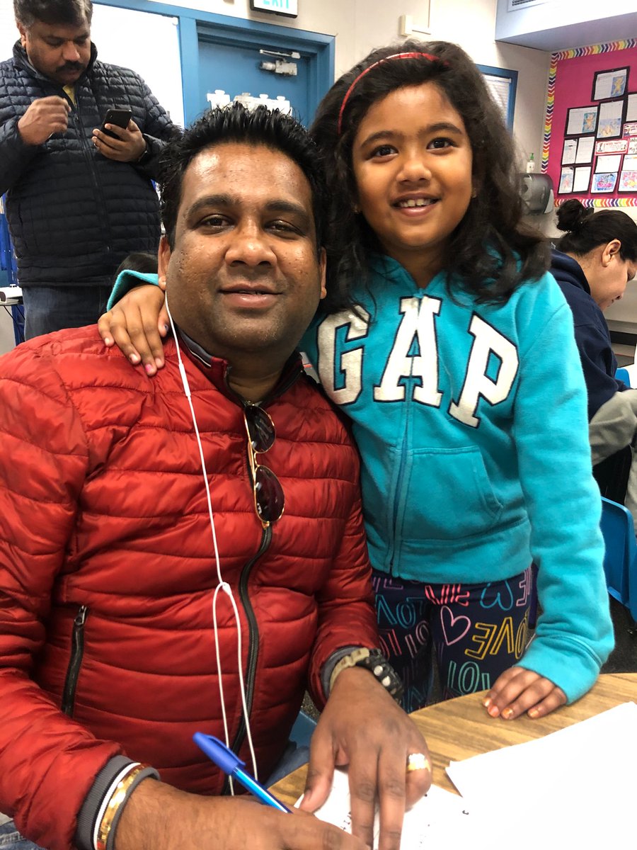 LorTeacher's tweet photo. Room 11 had an incredible turn out of parents this morning for our Writers Workshop and Readers Workshop Parent Share. Every student had at least one family member present for this special event! @DeVargasSchool #dvlions https://t.co/8fV01zzcZs