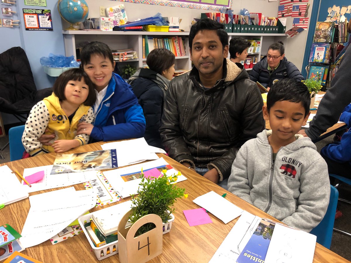 LorTeacher's tweet photo. Room 11 had an incredible turn out of parents this morning for our Writers Workshop and Readers Workshop Parent Share. Every student had at least one family member present for this special event! @DeVargasSchool #dvlions https://t.co/8fV01zzcZs
