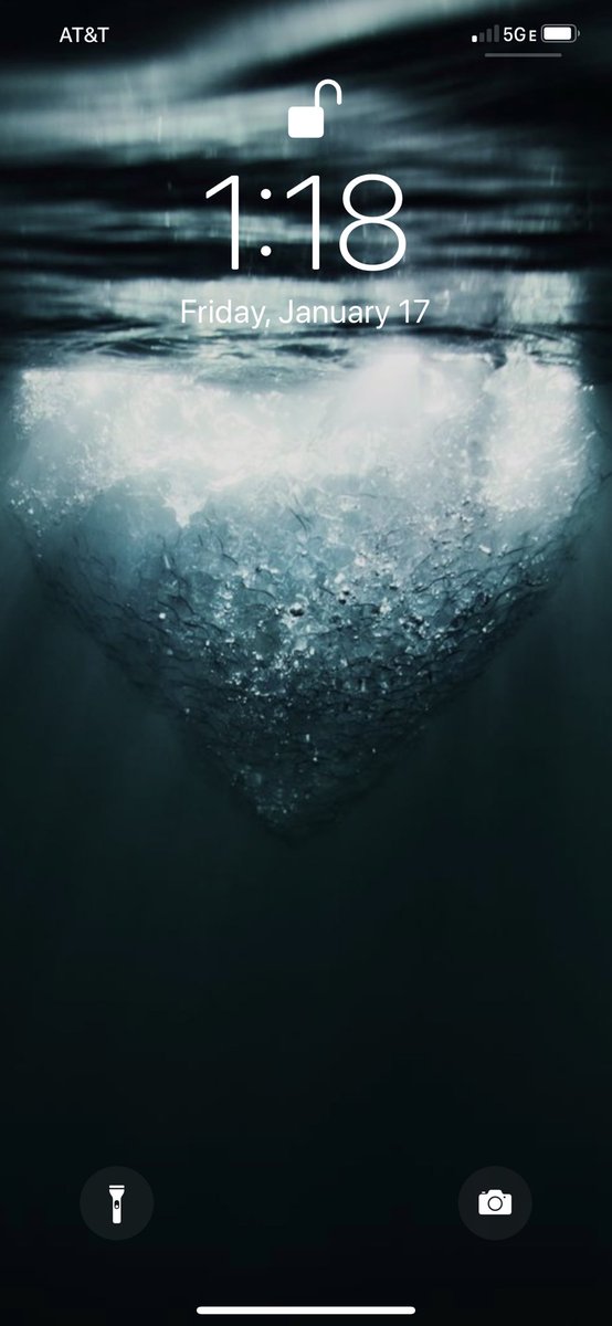 GlamandGore's tweet photo. expose yourself, drop:

- your lock screen 
- your home screen 
- the last song you listened to
- the 31st picture in your camera roll https://t.co/a2wCl7OAYO