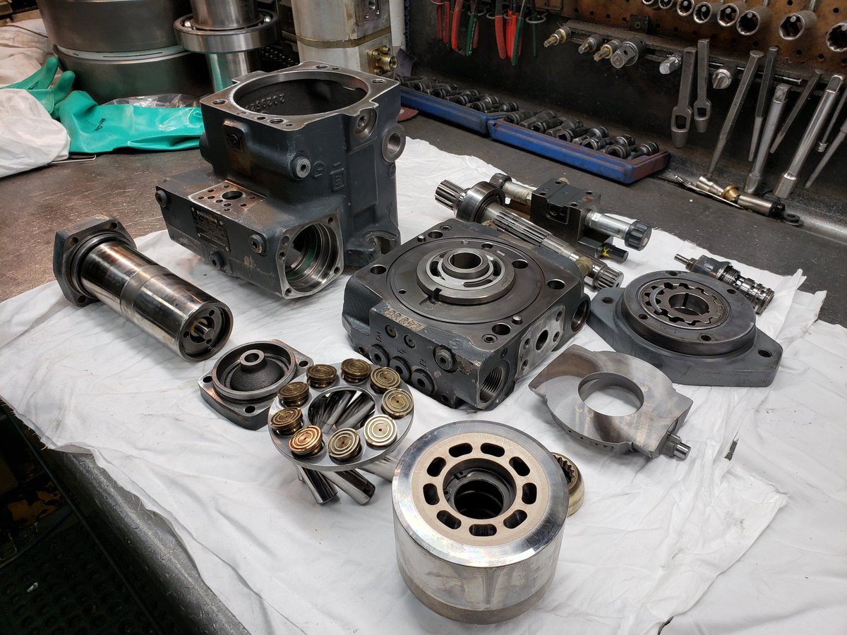 Perf_Hyd's tweet photo. Here at Perfection Hydraulics we re-manufacture many pumps back to OEM standards, Rexroth is one of those pumps.  We have years of experience, and high quality standards which is what it takes to build Rexroth pistion pumps. https://t.co/xYihyYMXVL