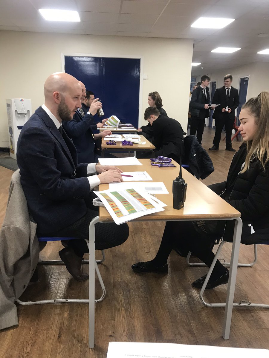 TKATLEARNING's tweet photo. SLT year 11 “check in” ... check they are ok, check their homework, check their revision strategy #support https://t.co/MeoLlMzqkC