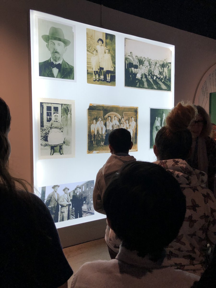 The 6th graders in the <a href="/HowardU/">Howard University</a> advisory got to explore <a href="/TheJewishMuseum/">The Jewish Museum</a> today after reading @LoisLowryWriter Number the Stars.