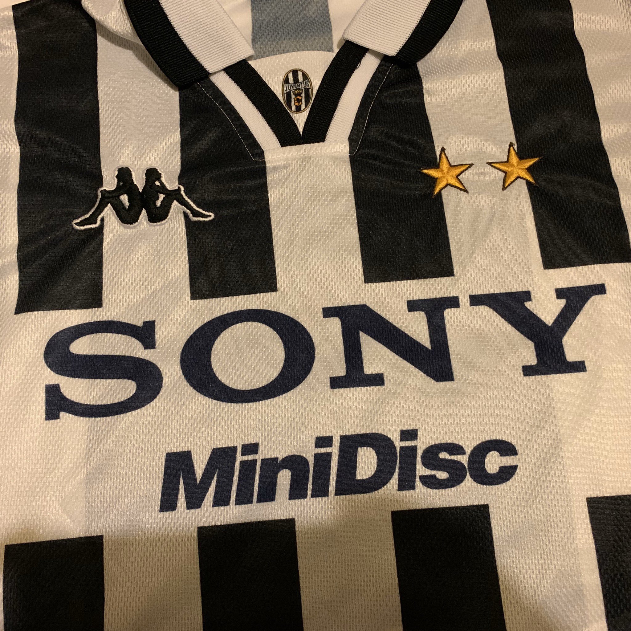 Andrew Allen on X classicshirts I ve got one with a special badge to commemorate 1996 Super Cup played in 1997 Juventus beat PSG 9 2 on aggregate and chose to play home leg