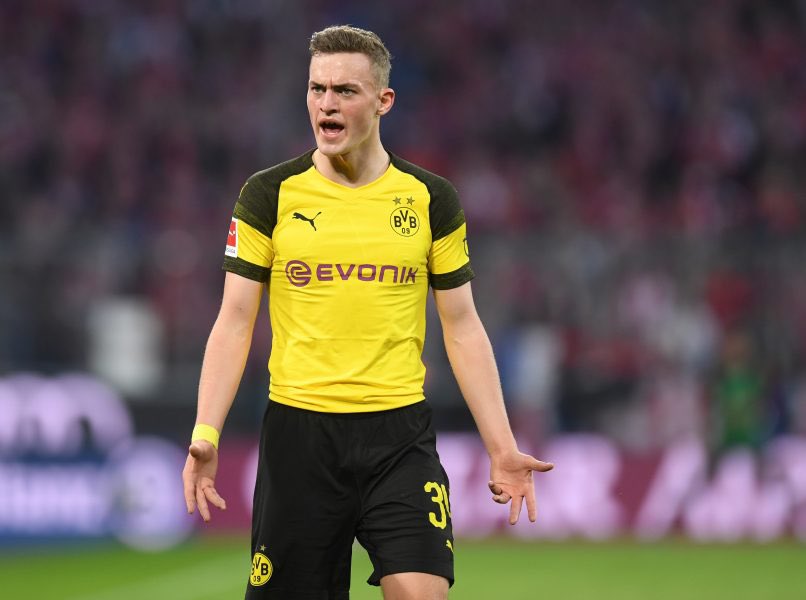 TransferRumou14's tweet photo. Bournemouth are in talks with Borussia Dortmund over a deal to sign Jacob Bruun Larsen. The German club are hoping for a loan with an option to buy the winger in the summer (@SkySportsNews) #AFCB #BVB https://t.co/Vcp1wdxSYr