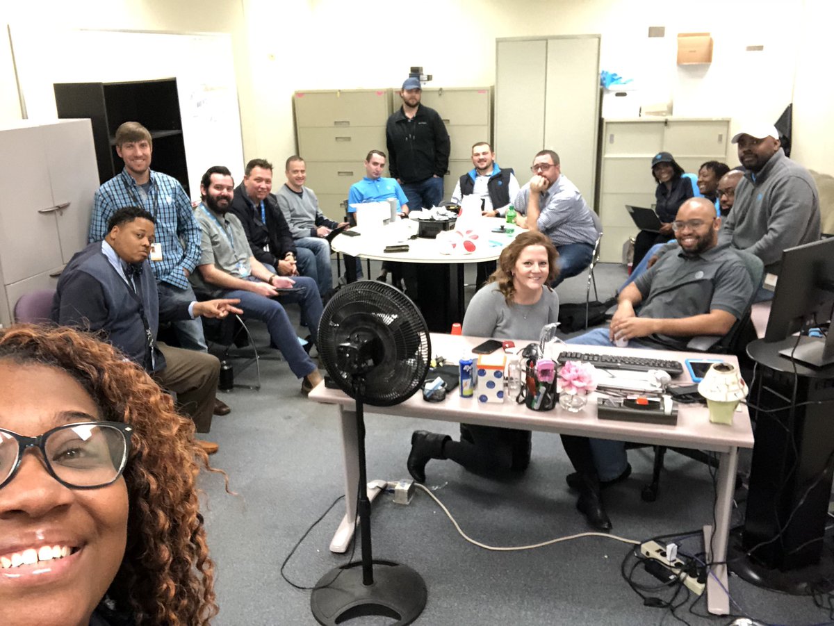 Mid-month team meeting this morning! Part 2 is underway! #JustUsLeague #IHX #BamBam <a href="/CentralIhx/">IHXWestCentral</a> @IHXBAMBAM
