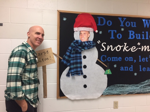 CSDA_News's tweet photo. With snow in the forecast tomorrow, it's going to be a GREAT day to build a "Snoke-Man!"  #DoYouWantToBuildASnowman #CarpeDiem #6thGradeTeachersRock  #NoSchoolMonday #MLKDay https://t.co/4hPeGj9VfL