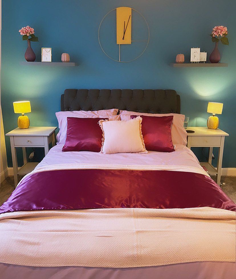 JaylaCSmith's tweet photo. Check out my first interior design job! I’m 90% finished just waiting on a few finishing bits to arrive and then I’ll be done ! Bring on alll the clients for 2020 !  Instagram: @vampandviveinteriors #freelanceinteriordesigner #londonbased #checkitout https://t.co/YJM3pqC3oC