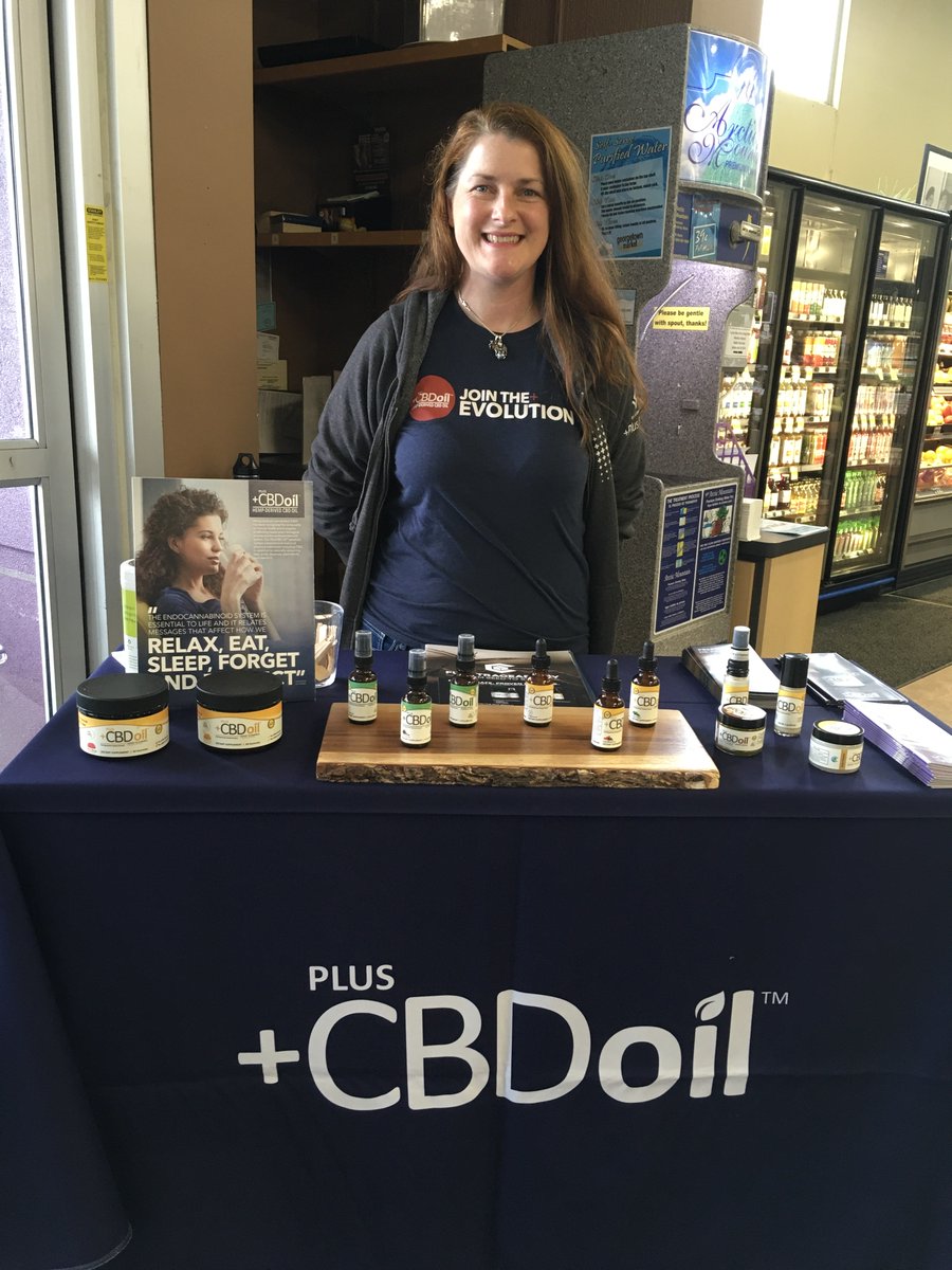 GeorgetownMarkt's tweet photo. Get your #CBD free samples and coupons from Jennifer with CV Sciences until 2pm today! Chill out & be healthy with +CBD! #free #samples #coupons #stress #anxiety #health #aplacetoshop #supportsmallbusiness https://t.co/7KhDHRGgvH