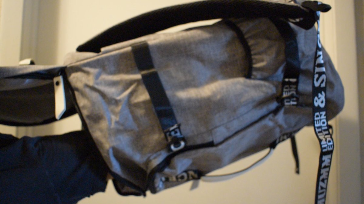 flyonblackbird's tweet photo. BOX OPENING video for @Muzmm_Backpacks uploading soon! Keep an eye out *(https://t.co/3MVNyZRuSP) USE CODE: 'FLYON20' to SAVE 20% 👈(https://t.co/4eXV9EHIRC)
👆
These bags are great! Check out more on their website or IG: (https://t.co/WLWuNBPo5L) ✌️
😄 https://t.co/zXsNervZgI