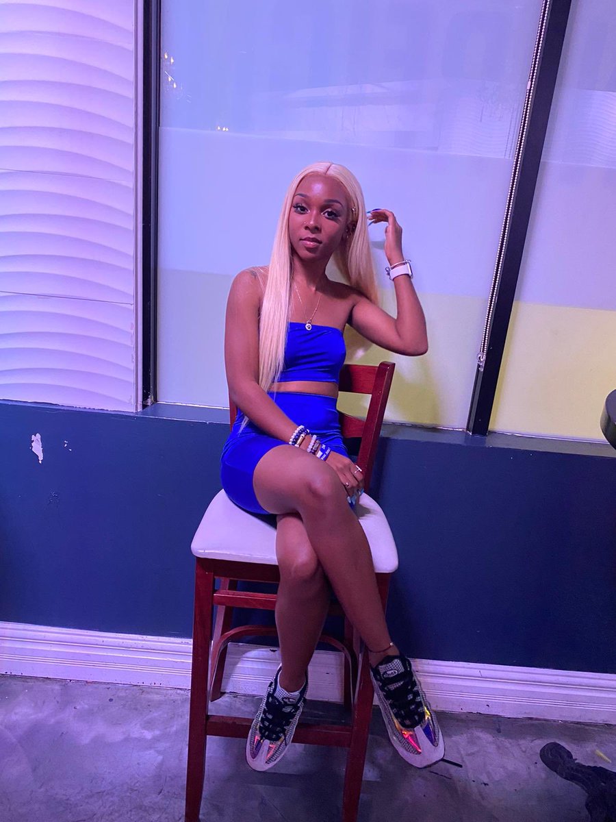 dnubb's tweet image. 100 years F I N E R 💙🕊