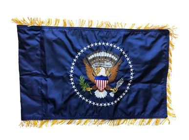 delflags's tweet image. Earlier this week the President was in town... did you know Del Flags &amp;amp; Embroidery makes the Presidential Limo Flags? 
delflags.com/government-fla…
#presidentiallimo #presidentcaravan