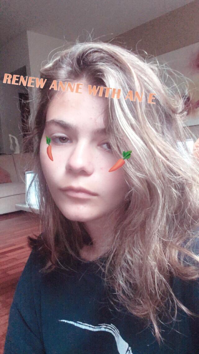 annewithanebr's tweet photo. A divulgação não para!

Uma fã de #AnneWithAnE (@vamkik) criou um filtro de renew anne with an e para que todos possam usar no Instagram, salvem, usem e nos ajudem ainda mais a divulgar AWAE para todos, em todas as redes! 🥕🧡

link para salvar o filtro: https://t.co/eKDplK1x2c https://t.co/W2qDMLRvCM