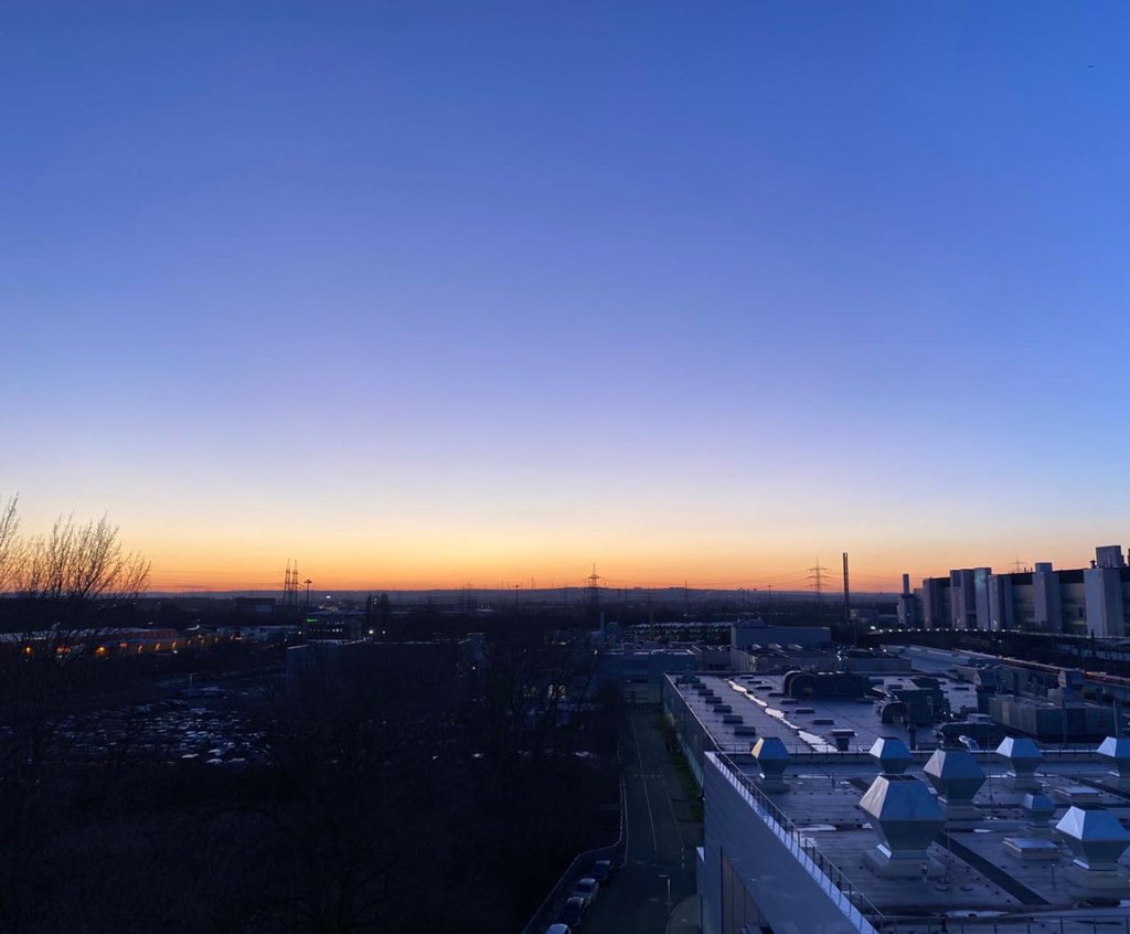 EstelleBGillet's tweet photo. Yesterday, we met the German teams to discuss #recruitment, #employerbrandind, #training and #skillsmanagement. Many thank’s for their warm welcome! I even took the opportunity to take beautiful pictures from our Rüsselsheim site ! #nofilter #segulatechnologies https://t.co/9UhaniCM2f
